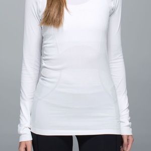 White lululemon longsleeve